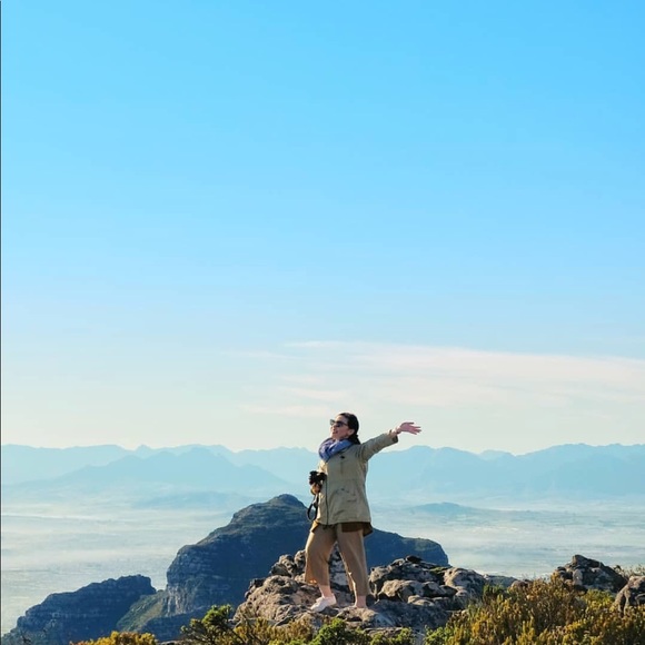 Meet your Posher, Devy - Picture 5 of 8